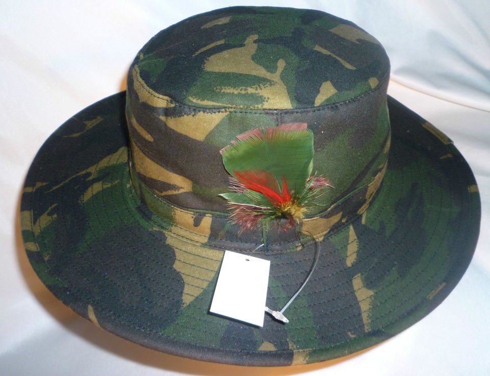 Wax Feather / Bush / Aussie hat with wide brim   camouflage colour