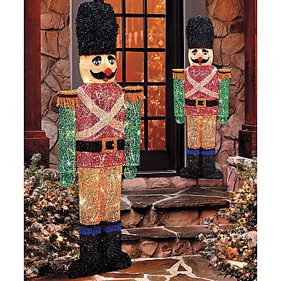   OUTDOOR SET OF 2 CHRISTMAS SOLDIERS Yard Art Display Holiday Decor
