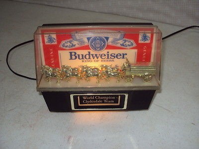 VINTAGE BUDWEISER WORLD CHAMPION CLYDESDALE TEAM LIGHTED ADVERTISING 
