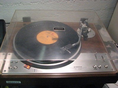 Vintage turntables in Vintage Record Players