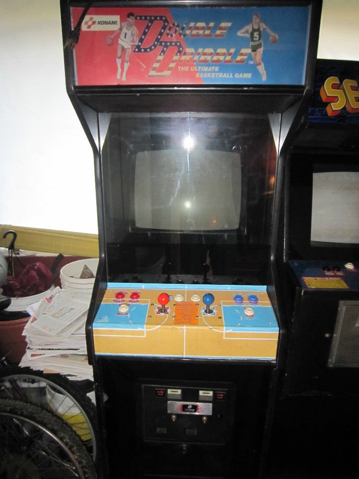 KONAMI DOUBLE DRIBBLE Video Arcade Game Machine BALLY MIDWAY 1986 