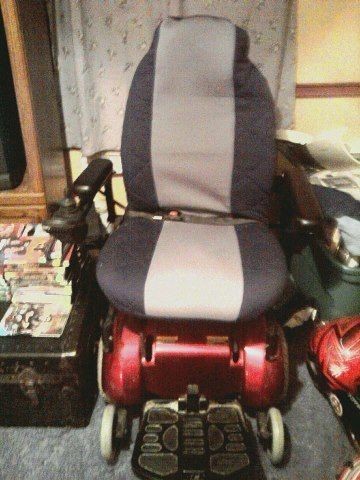 jet 3 electric / power handicap chair