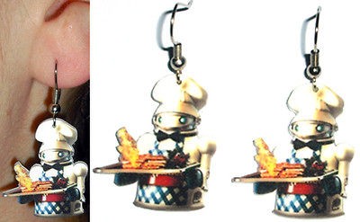 Harold & Kumar Wafflebot Earrings