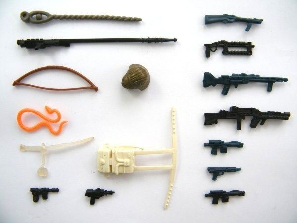 VINTAGE STAR WARS ORIGINAL WEAPONS & ACCESSORIES   MANY TO CHOOSE FROM 