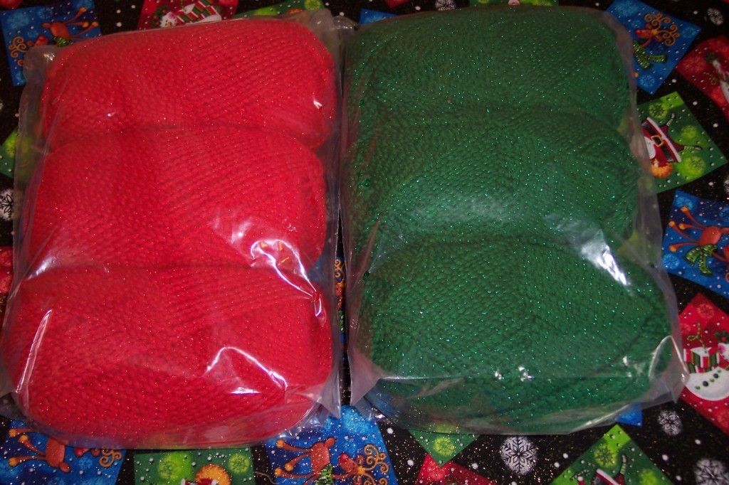 Red Heart Holiday Yarn Huge Lot of 6 Skeins New Red Green