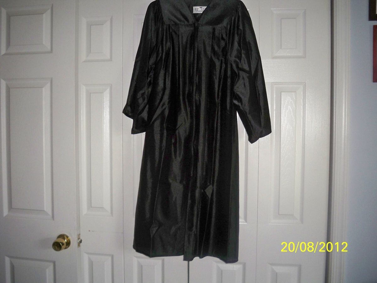 Graduation Gown Black Oak Hall 56 to 58 New or Halloween Costume Choir 