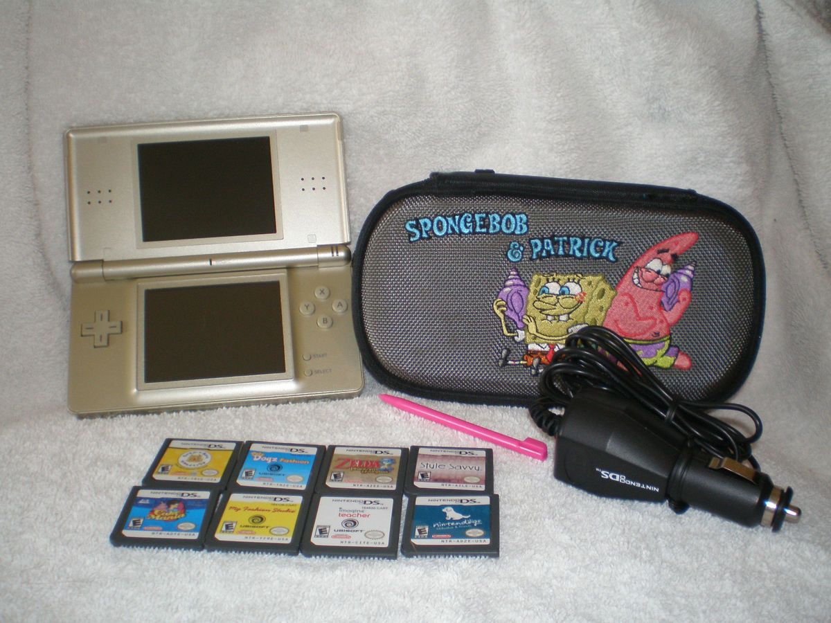 Nintendo DS Lite Legend of Zelda Gold Edition 8 Games Car Charger Case