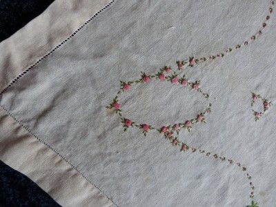 Antique French Handembroidered Linen Tea Table Cloth 4 Napkins w Roses