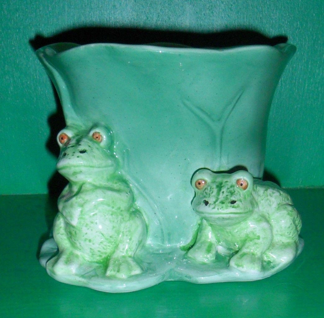 Ceramic Frog Planter Two Charming Frogs on Lily Pad Planter