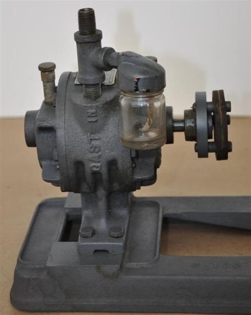 gast rotary vane vacuum pump with motor mount