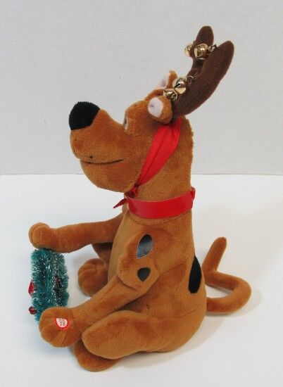 SCOOBY DOO Christmas Singing Talking Plush Reindeer Antler & Wreath 10