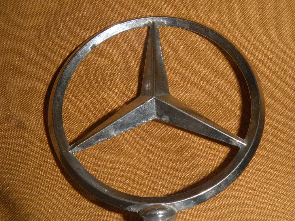 Vintage RARE Large Mercedes Hood Ornament Emblem Logo KAU2889