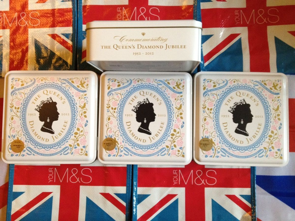 QUEENS DIAMOND JUBILEE MARKS AND SPENCER SOUVENIR BISCUIT TIN IN M S