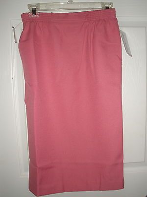 Alfred Dunner Rose Skirt with Elastic on sides waist Machine Wash Size
