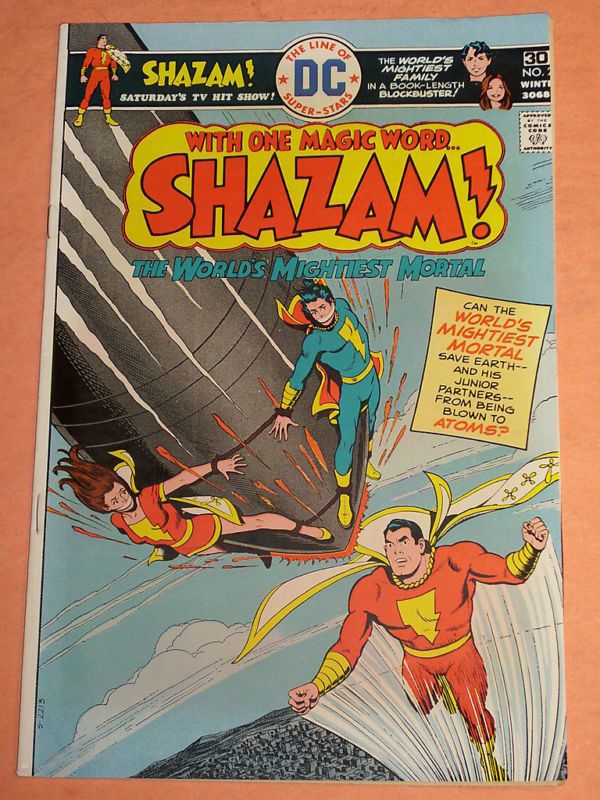 Shazam #26 VF  Captain Marvel / DC Comics 1976