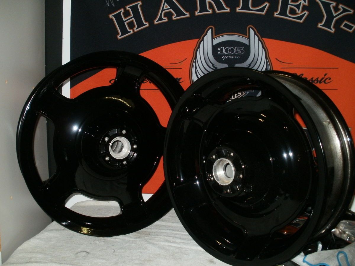  Davidson New FLHX Gloss Black Powder Coated Wheels 09 10 11 12 13 NR