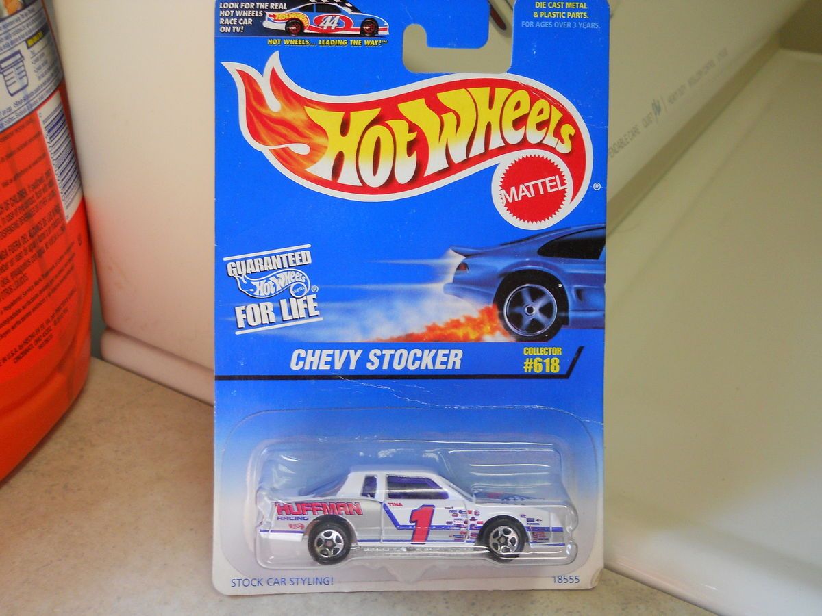 1997 Hot Wheels Chevy Stocker Collector 618 VHTF Very Nice Condition